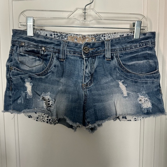 Bongo juniors Denim Shorts Size 7 - Picture 1 of 12